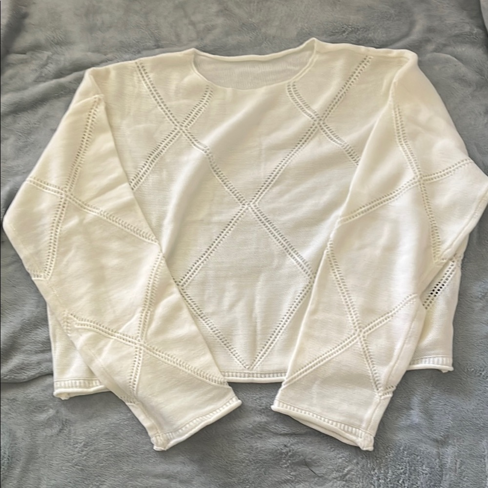 Cream Cropped Sweatshirt with Ribbed Details and Crew Neck